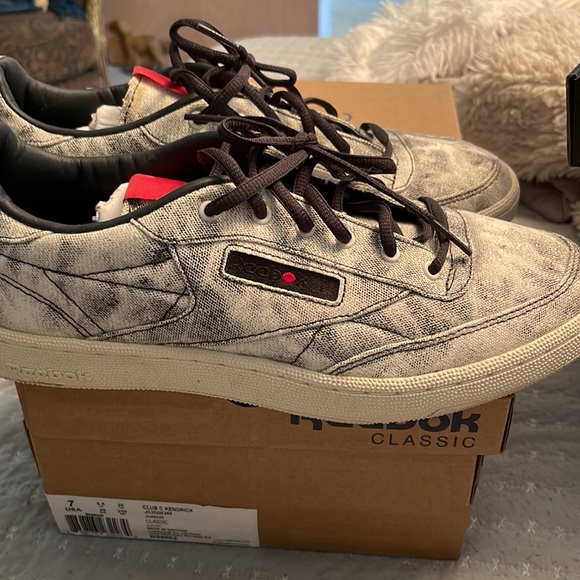 Kendrick LaMar Club C —Kendrick Junior Size 7 - Picture 2 of 5